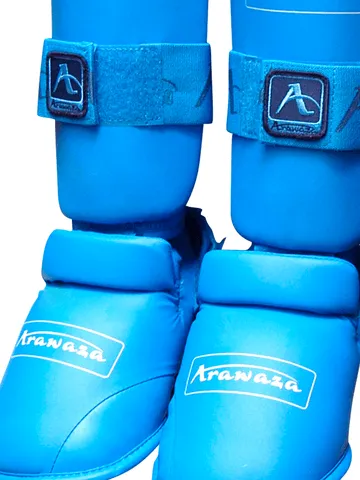 Arawaza WKF Approved Shin pad & Removable instep pad