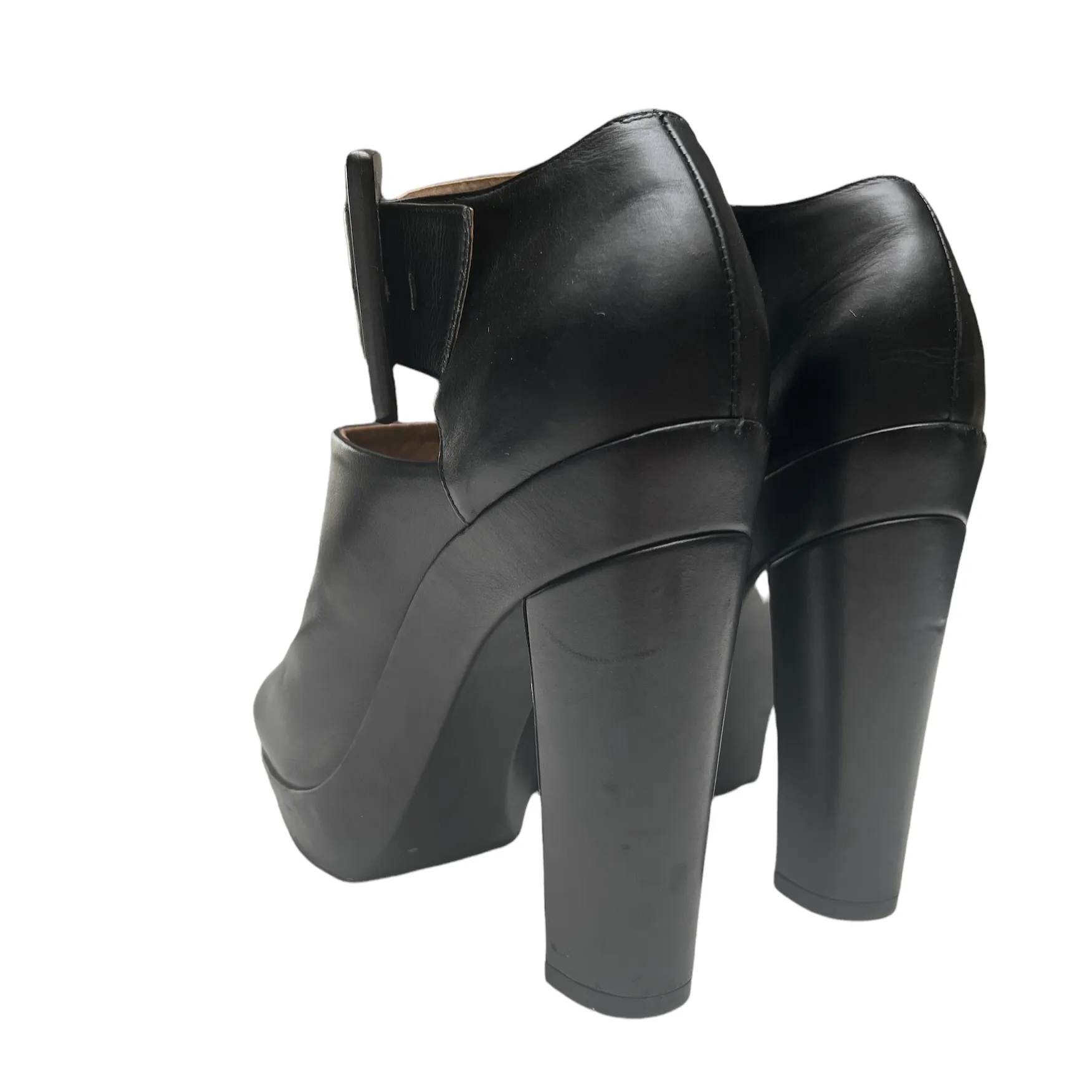 Black Leather Sandals with Buckles - 7.5