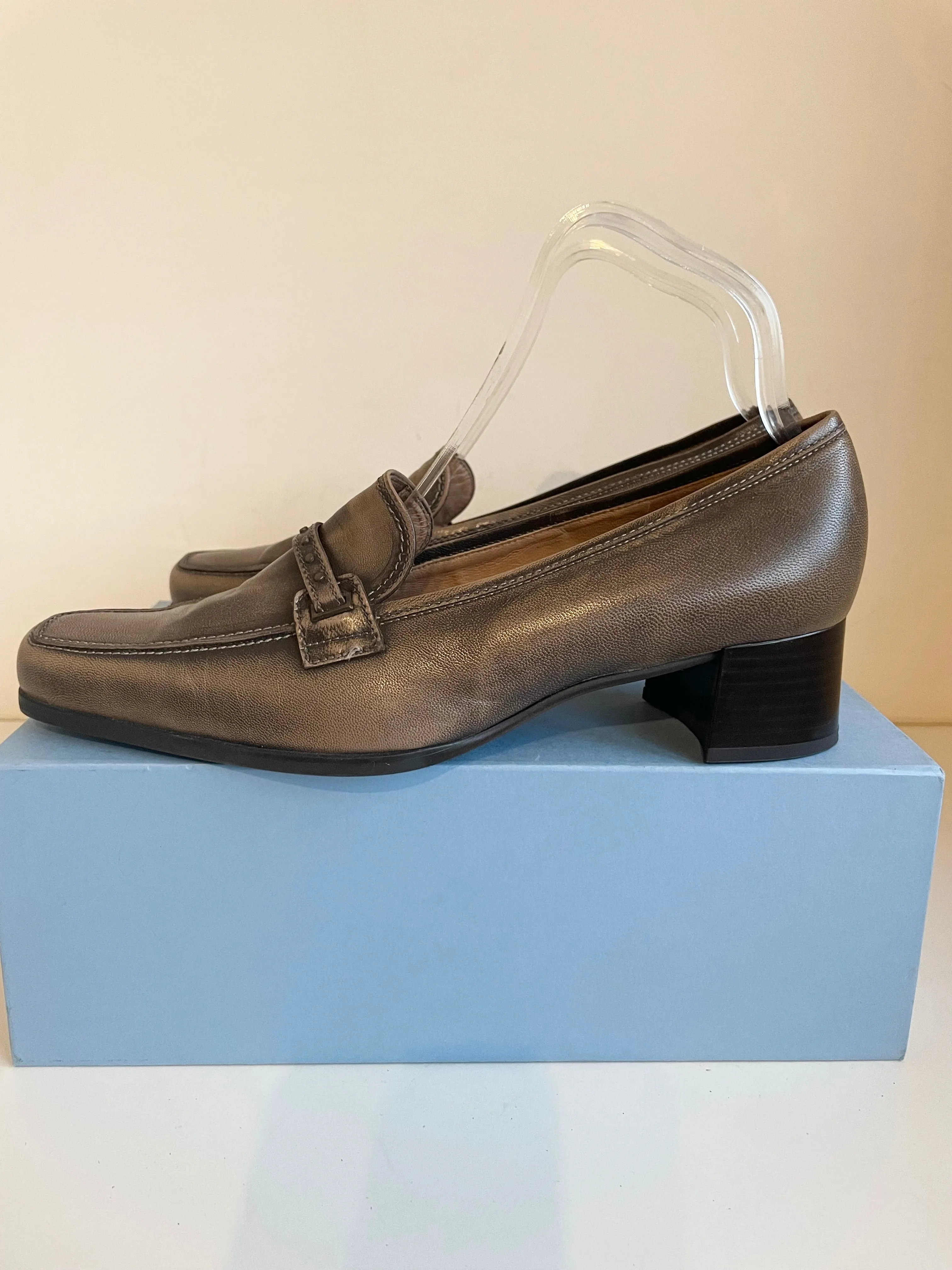 BRAND NEW GABOR LIGHT BROWN LEATHER BLOCK HEEL SHOES SIZE 6/39