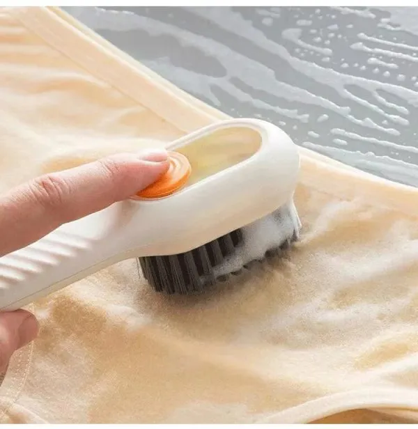 Bristle Cleaning Brush