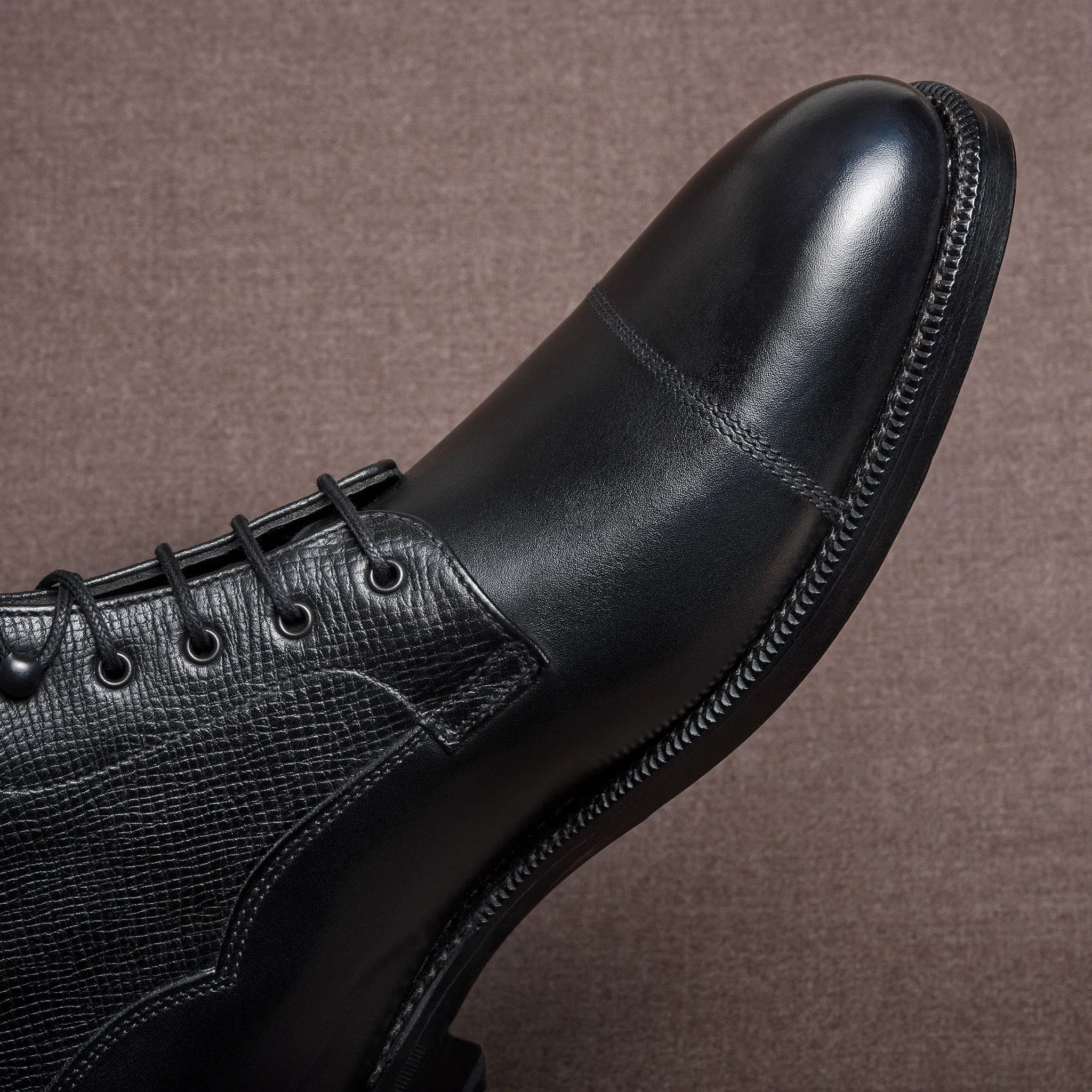 Byron Field Boot Black Calf Utah