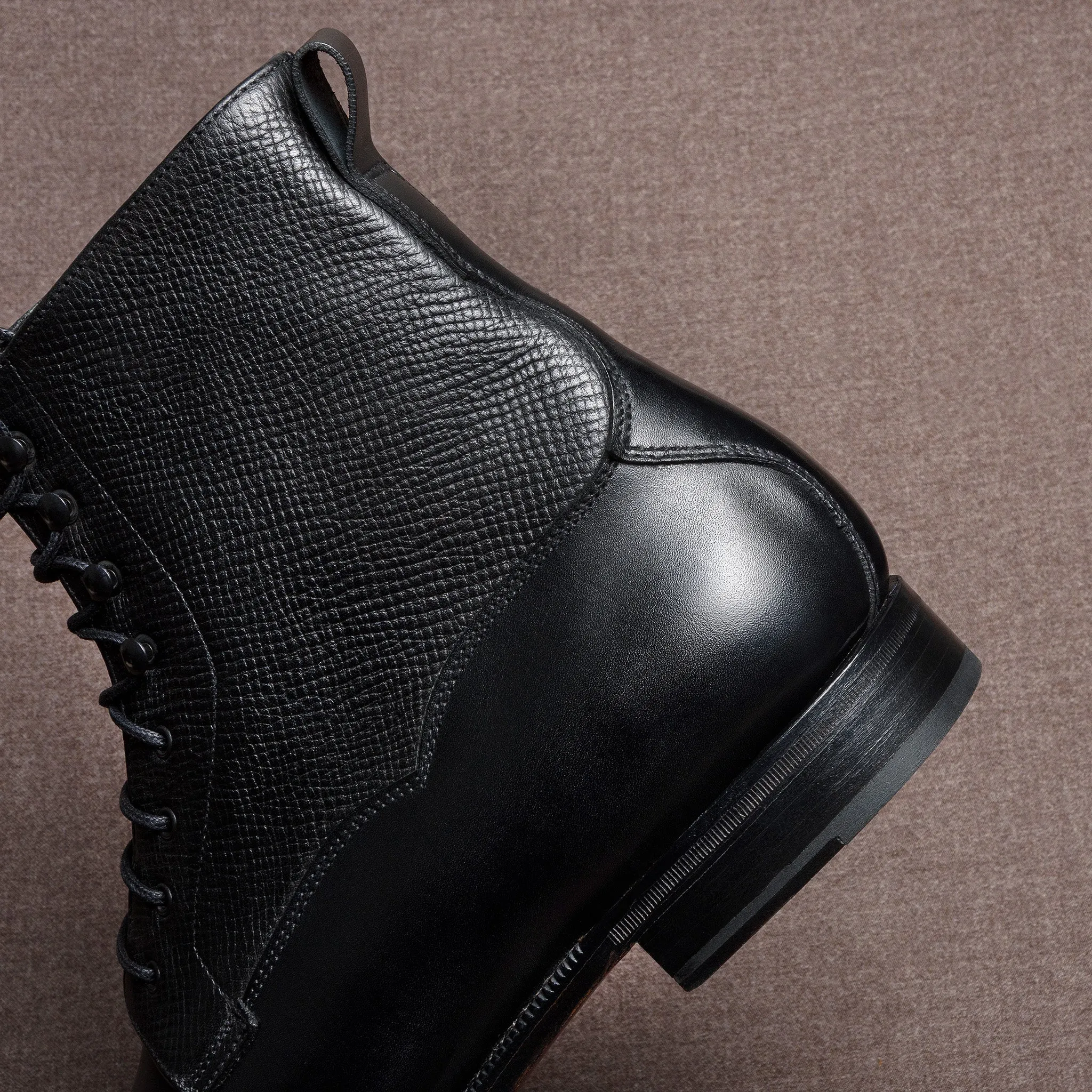 Byron Field Boot Black Calf Utah