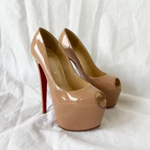 Christian Louboutin Nude Patent Daffodile Platform Pumps, 37