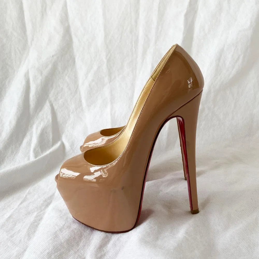 Christian Louboutin Nude Patent Daffodile Platform Pumps, 37