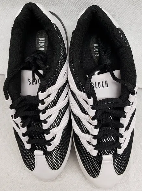 Clifton -- Split Sole Dancesneaker -- White/Black