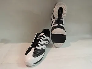 Clifton -- Split Sole Dancesneaker -- White/Black