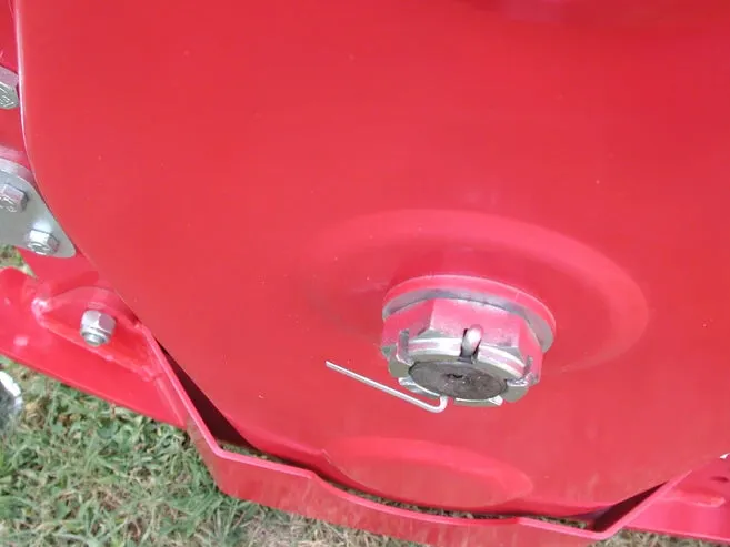 FARM-MAXX Gear Drive 3PT 36" to 84" Rotary Tillers With Welded Hitch For Tractor