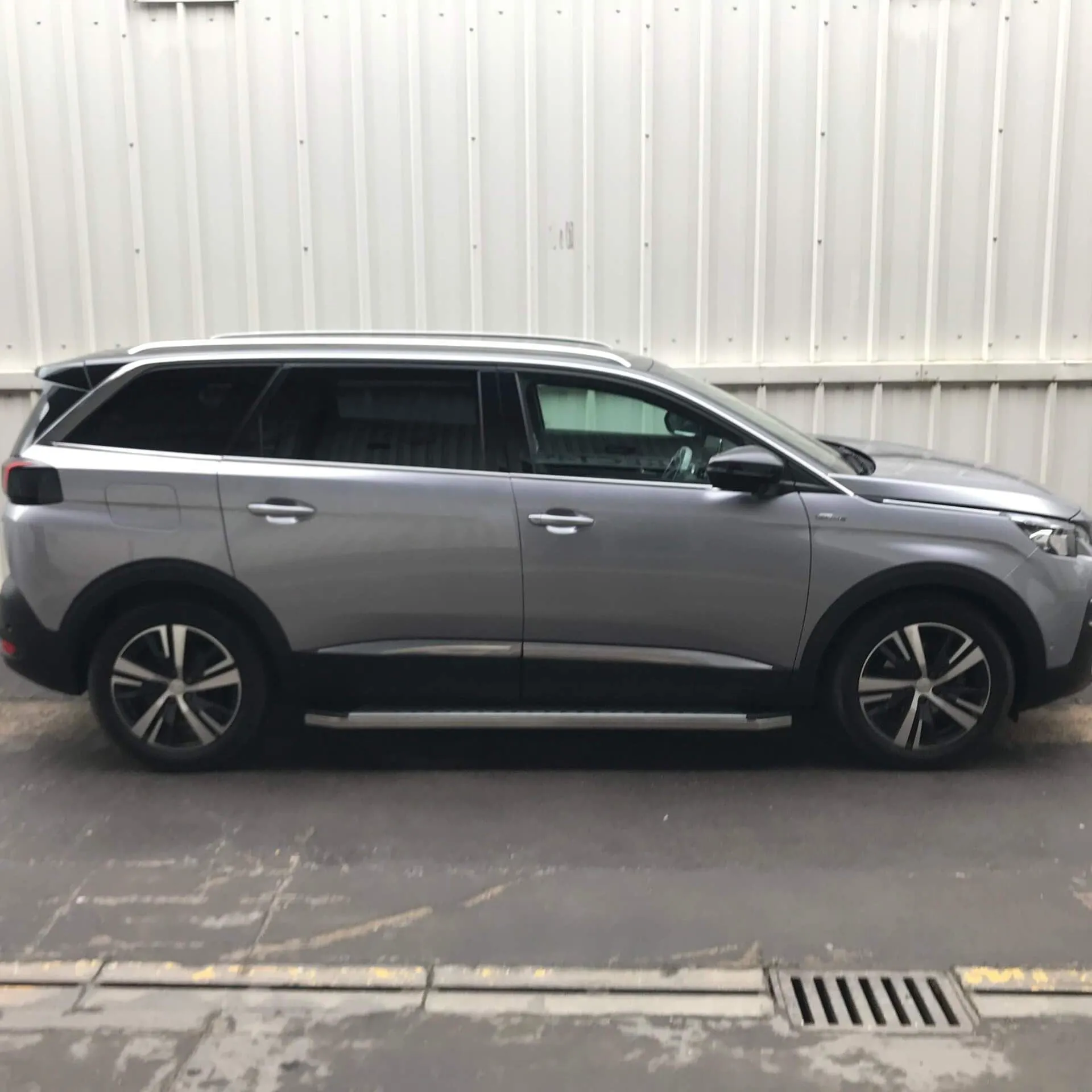 Freedom Side Steps Running Boards for Peugeot 5008 2016-2024