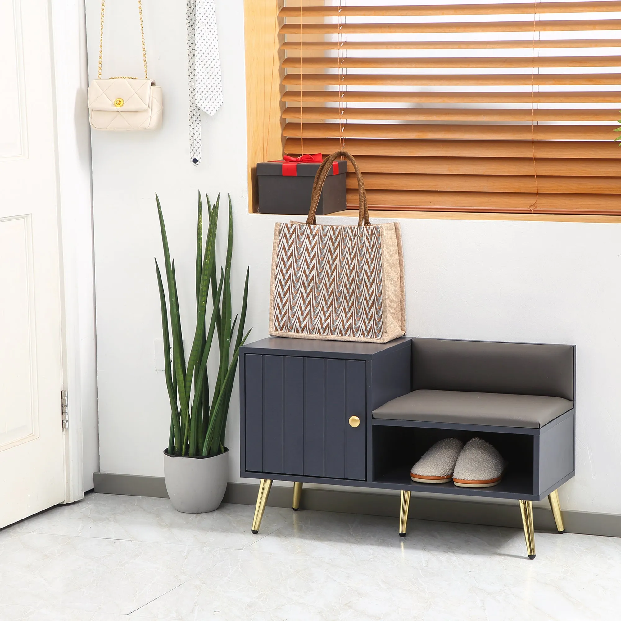 HOMCOM Shoe Storage Unit, with Padded Seat - Grey