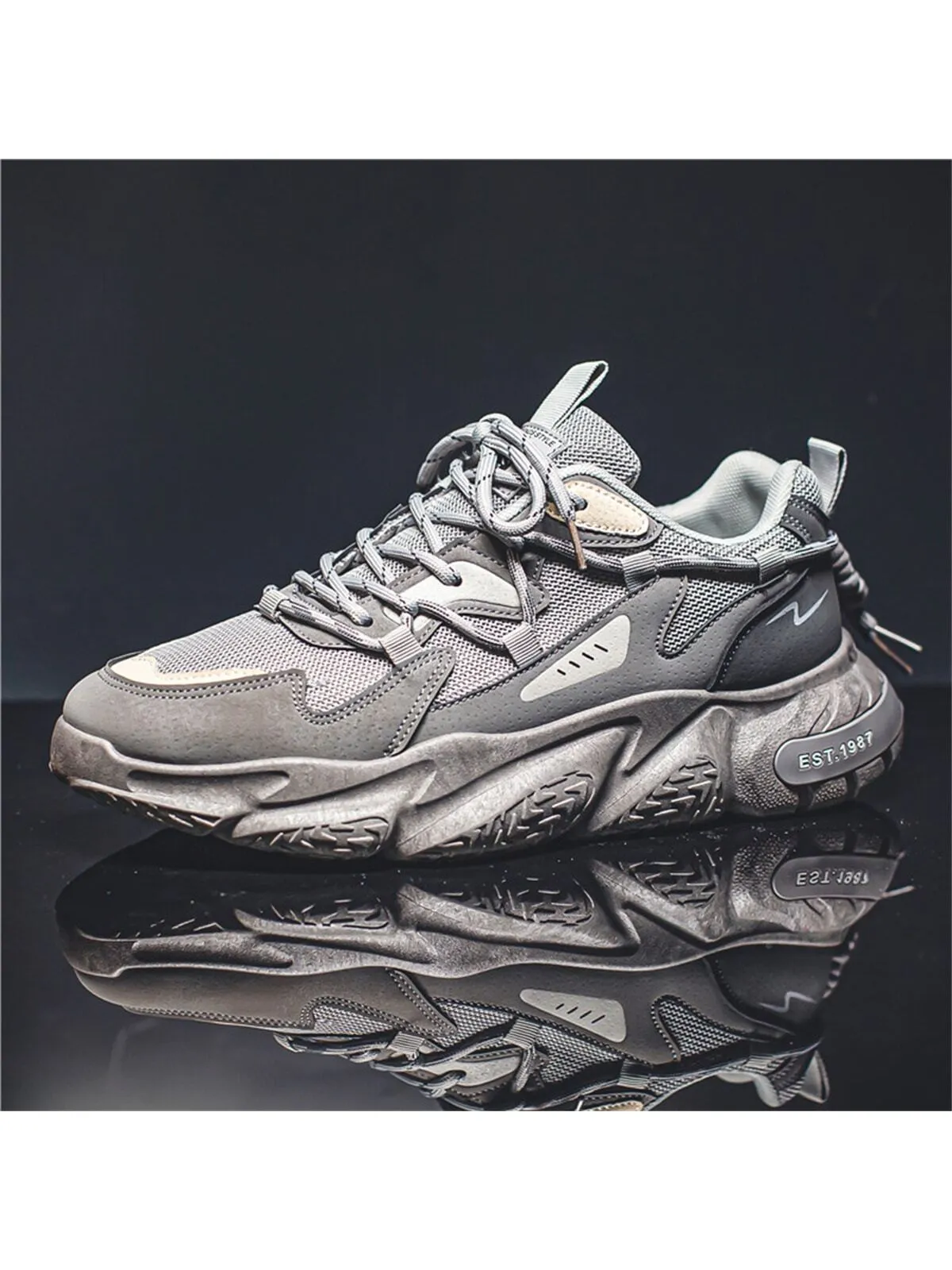 Men's Sports Shoes with Thickened Soles and Increased Height