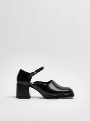 MIISTA Yara Black Courts