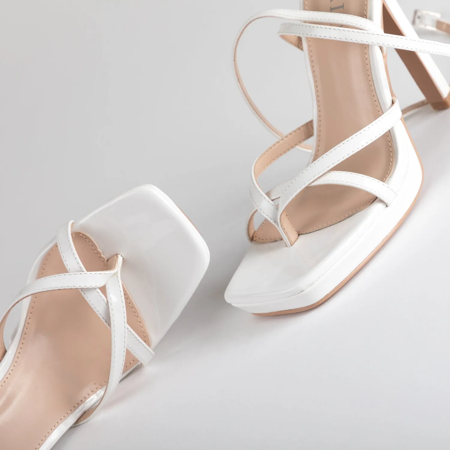 RAID Dimona Strappy Platform Heel in White