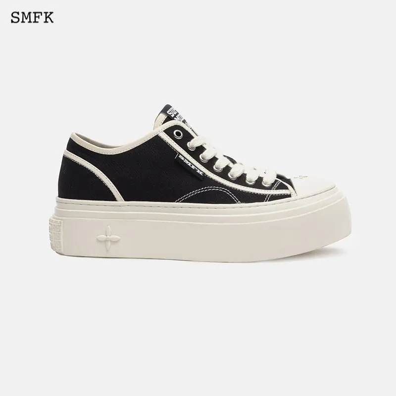 Retro College Low Top Board Shoes Black