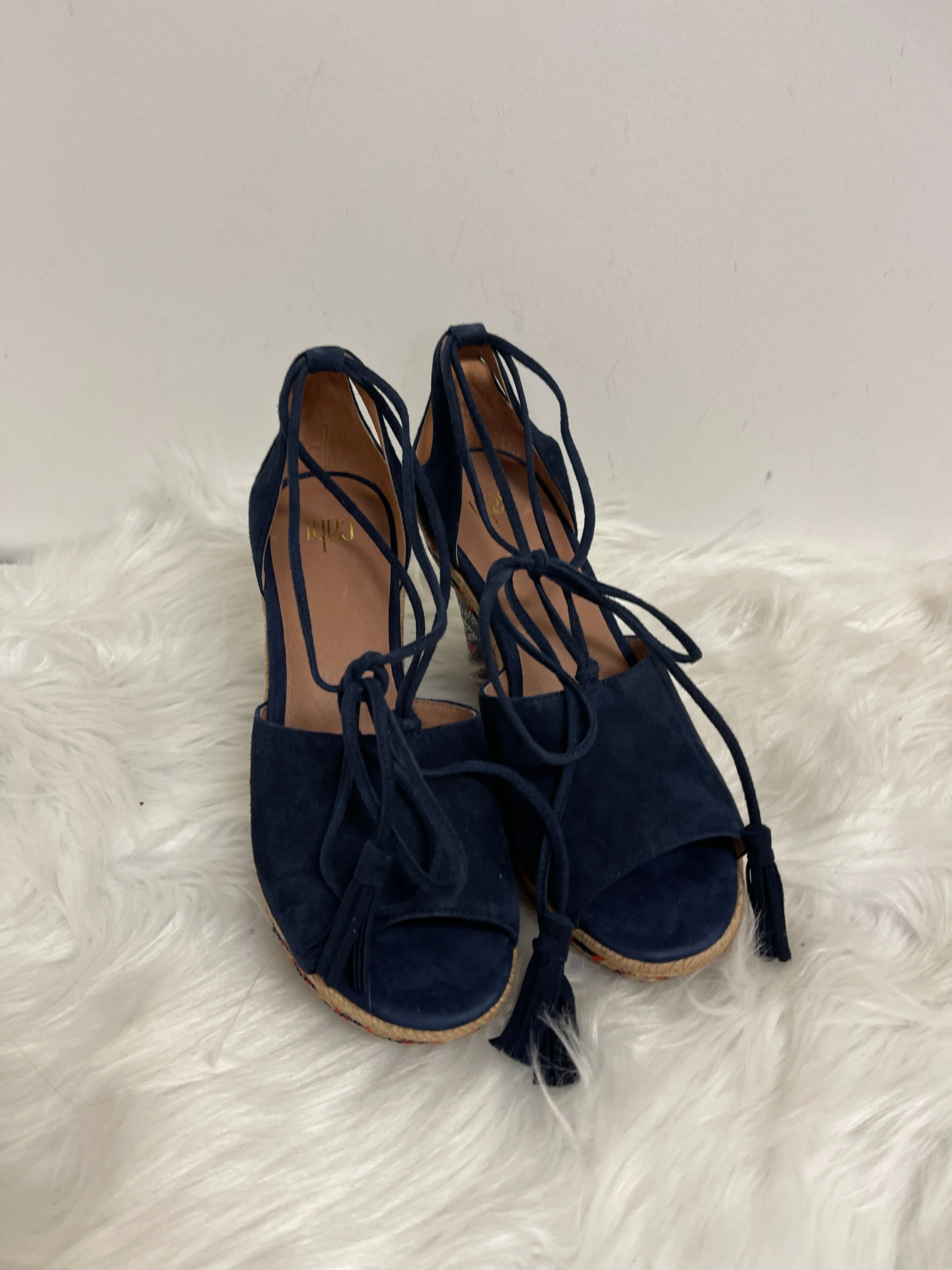 Shoes Heels Platform By Cabi In Navy, Size: 6.5