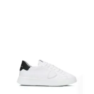 Sneakers Temple