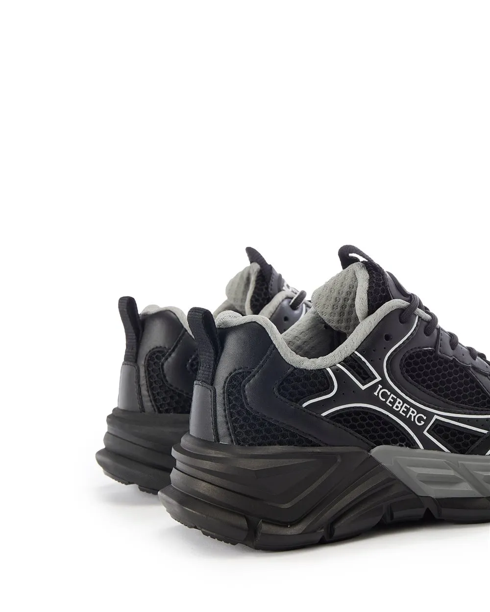Spyder Look sneakers
