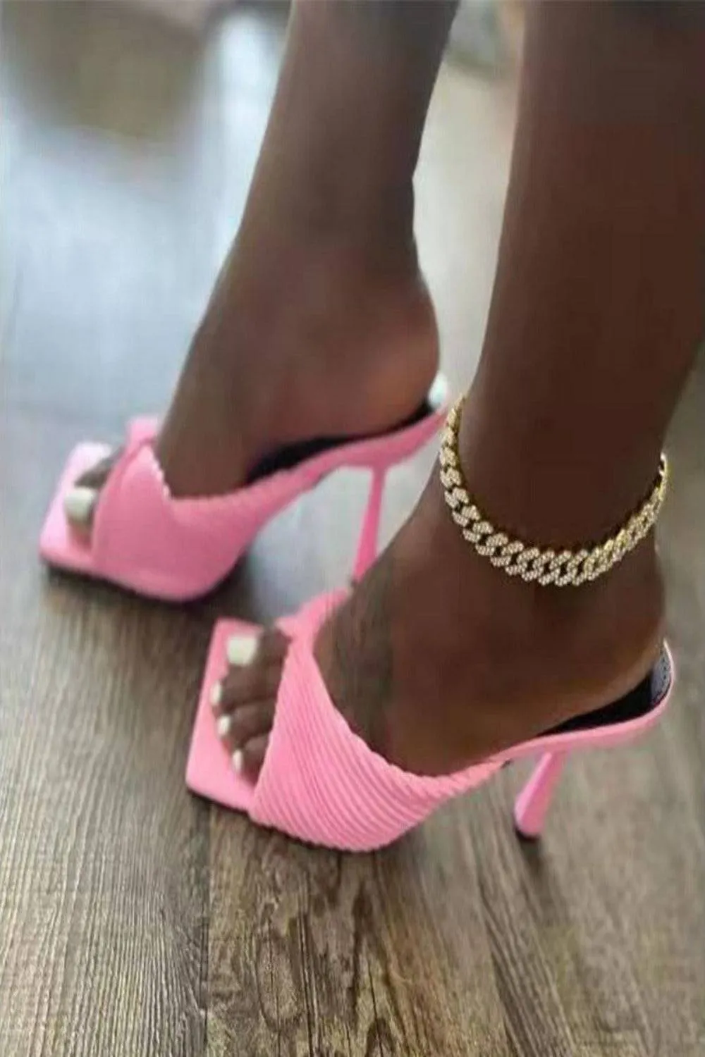 Textured Twist Strap Pink Sandals