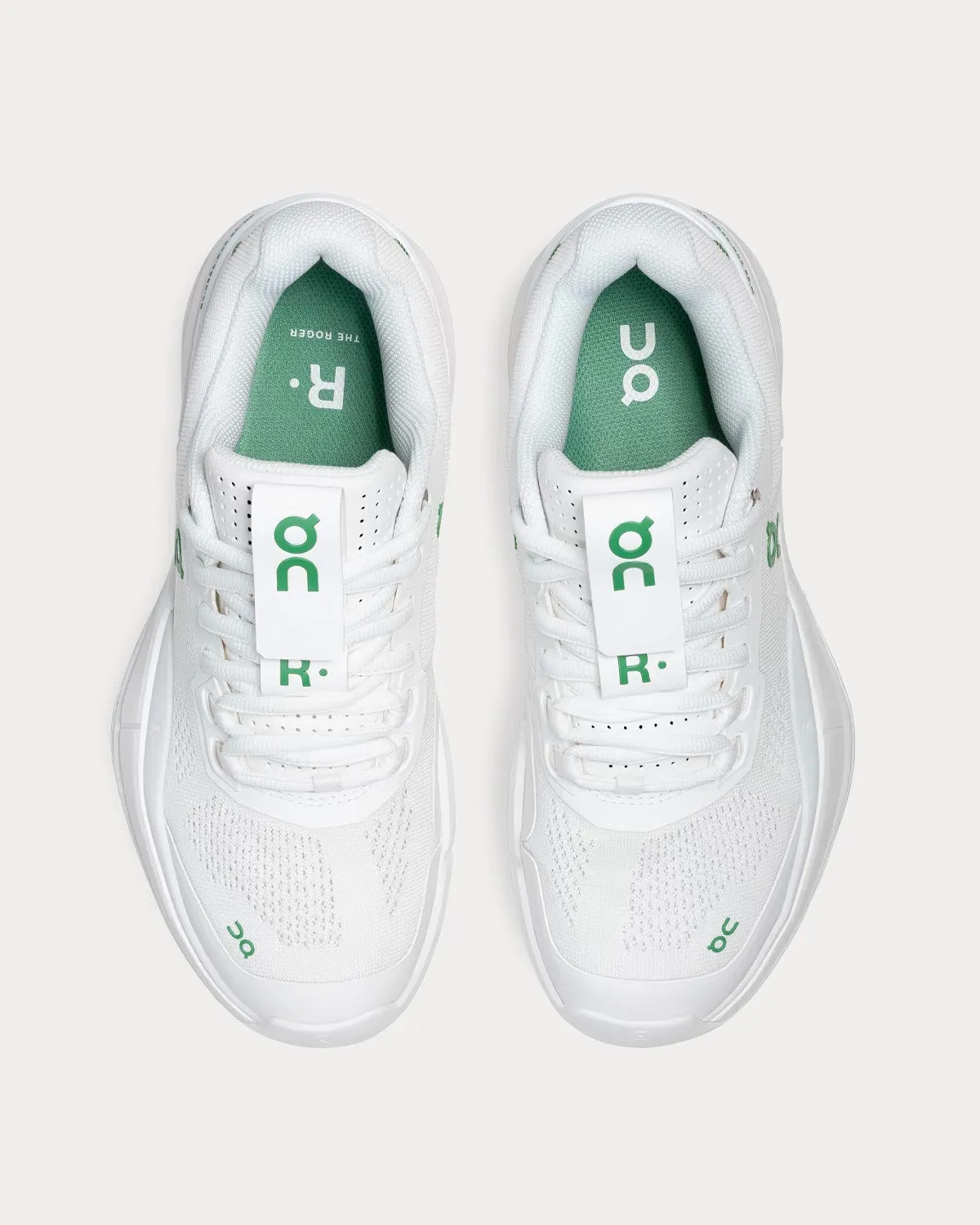 The Roger Pro White / Green Low Top Sneakers