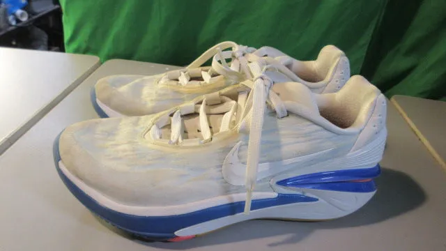Used Nike Air Zoom Sneakers Size 8.5