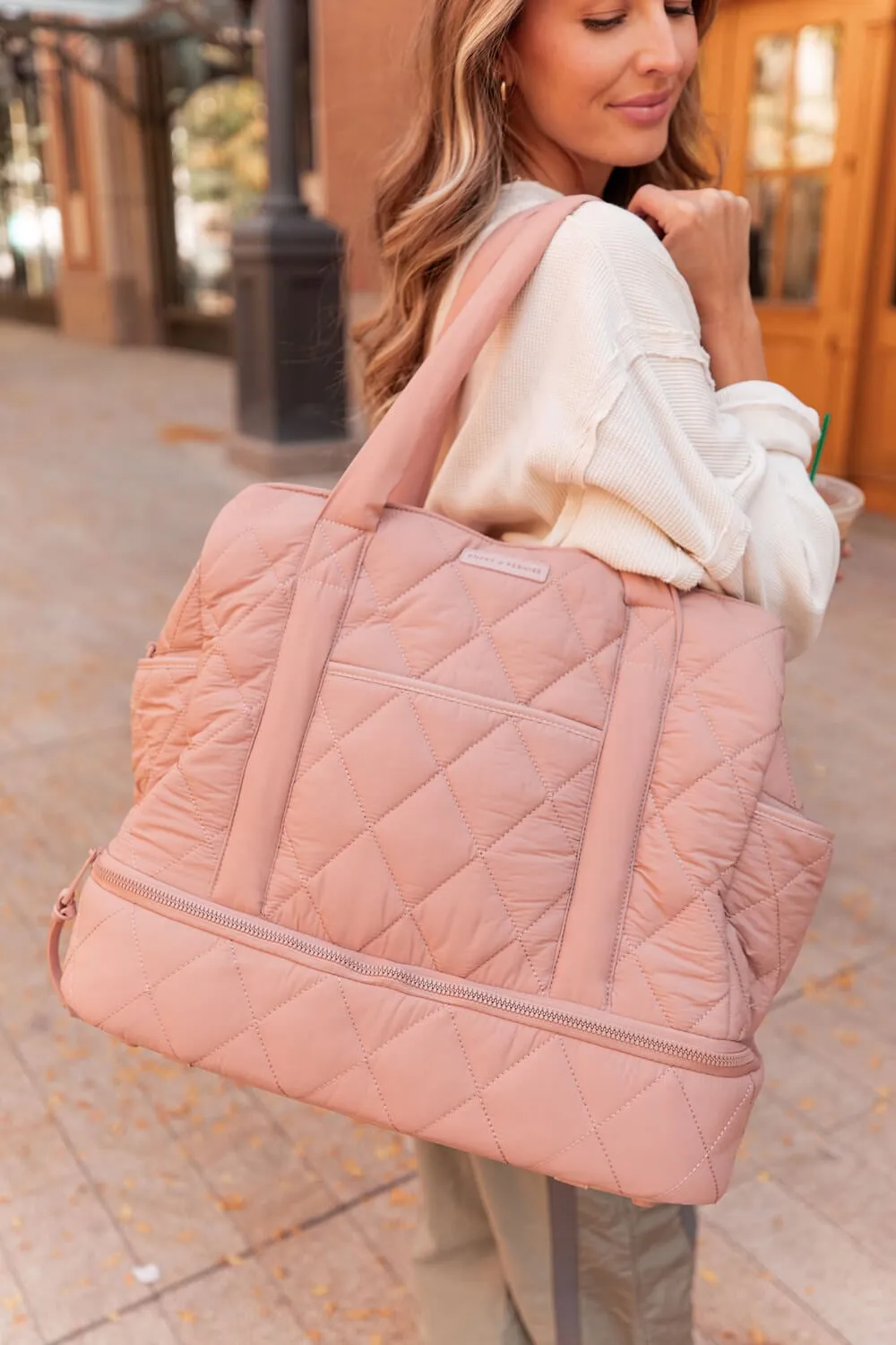VOYAGER quilted blush