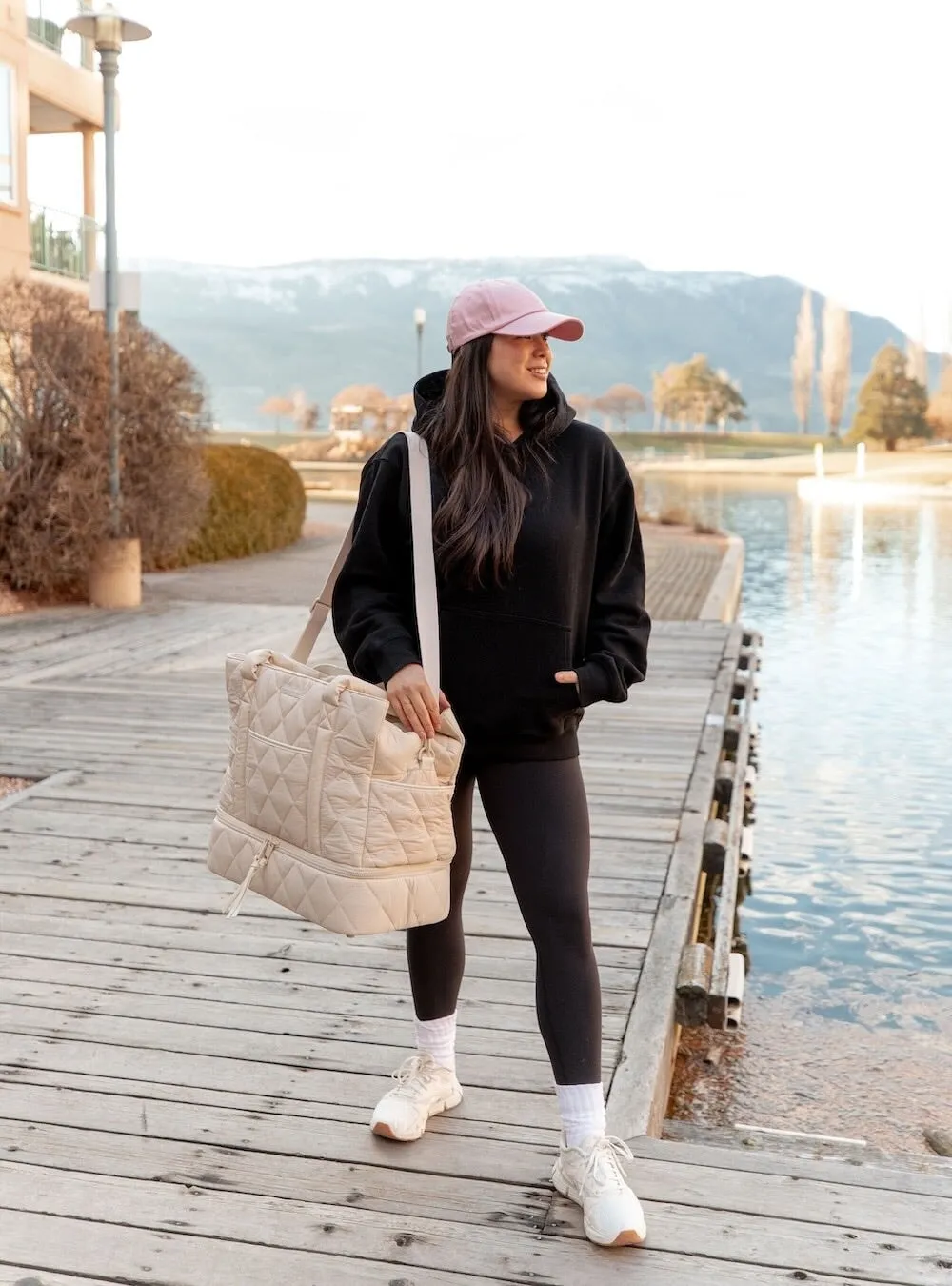 VOYAGER quilted cream