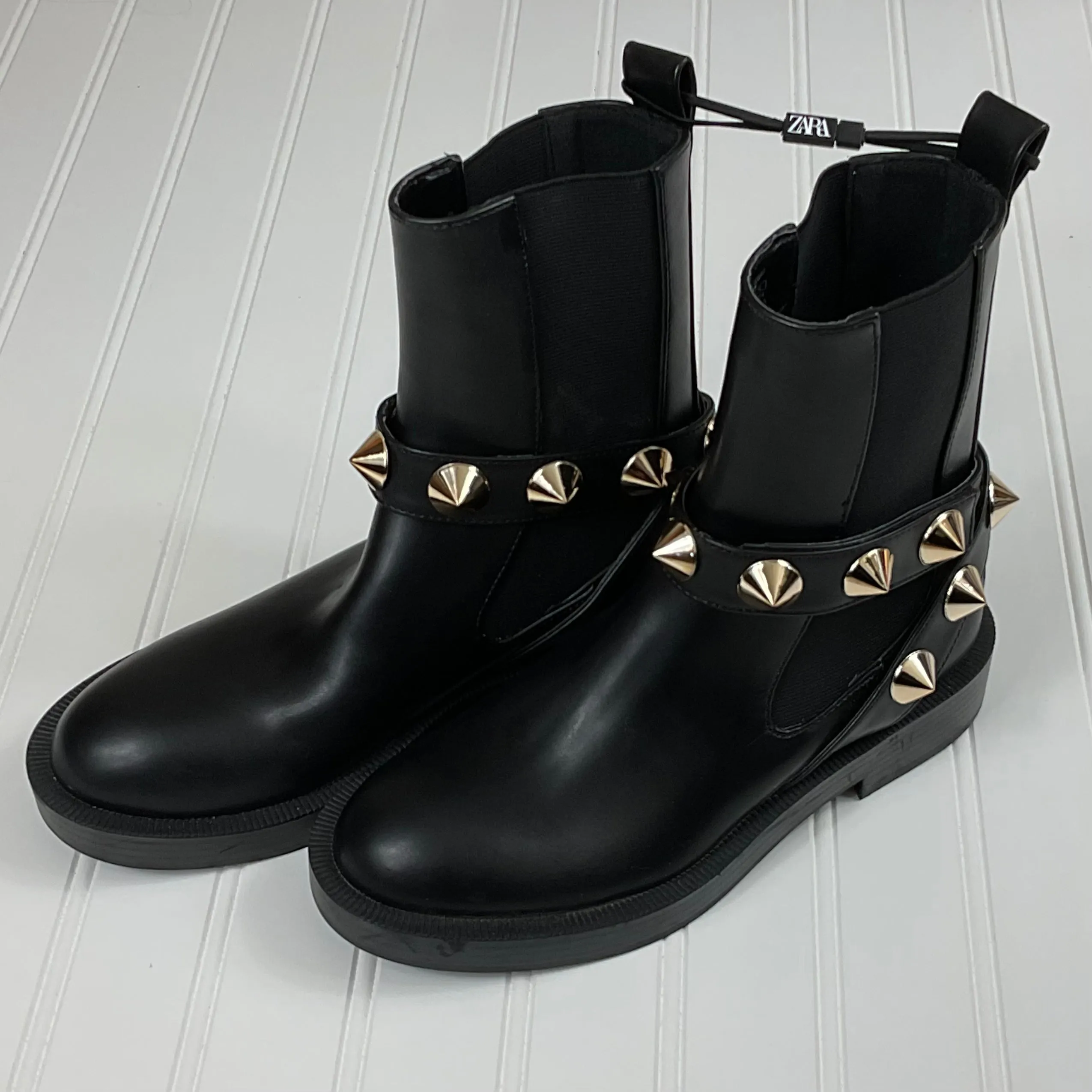 Zara ANKLE BOOTS WITH STUDDED STRAP Size EU 36 NWOT